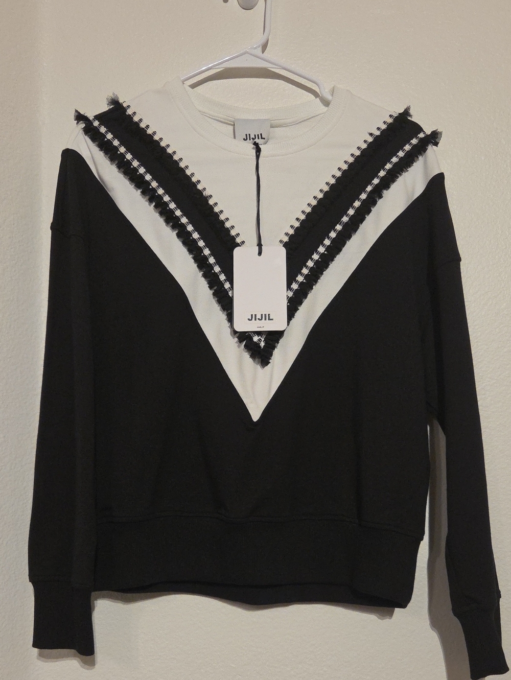 JIJIL SWEATSHIRT